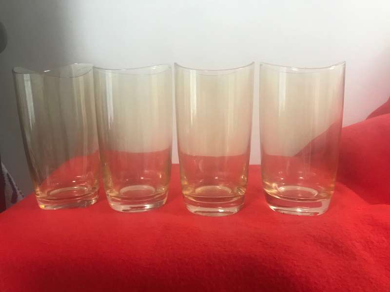 Elegant Yellow curved Glasses x4
