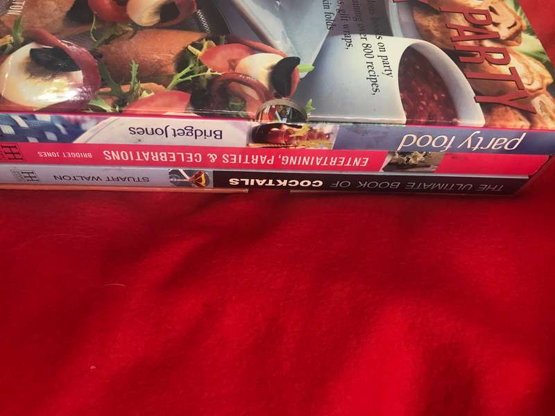 The Perfect Party Pack  contain 3 fabulous books