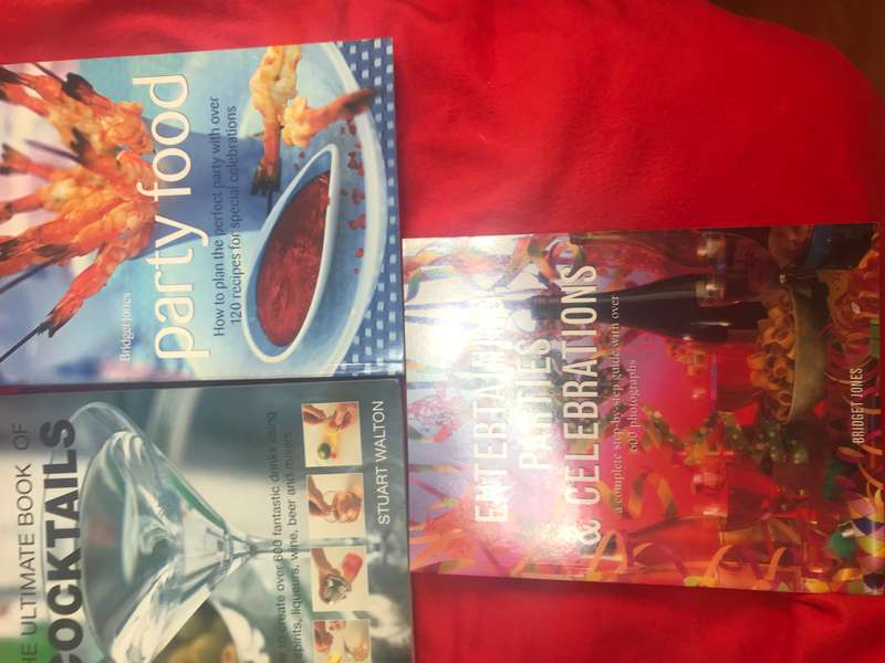 The Perfect Party Pack  contain 3 fabulous books