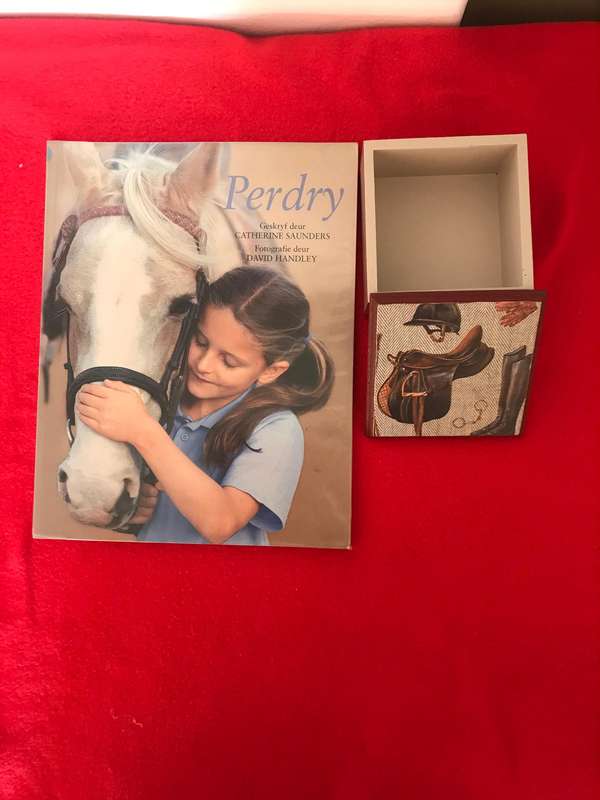 (horse) Riding School  by Saunders (Author) and jewelry box