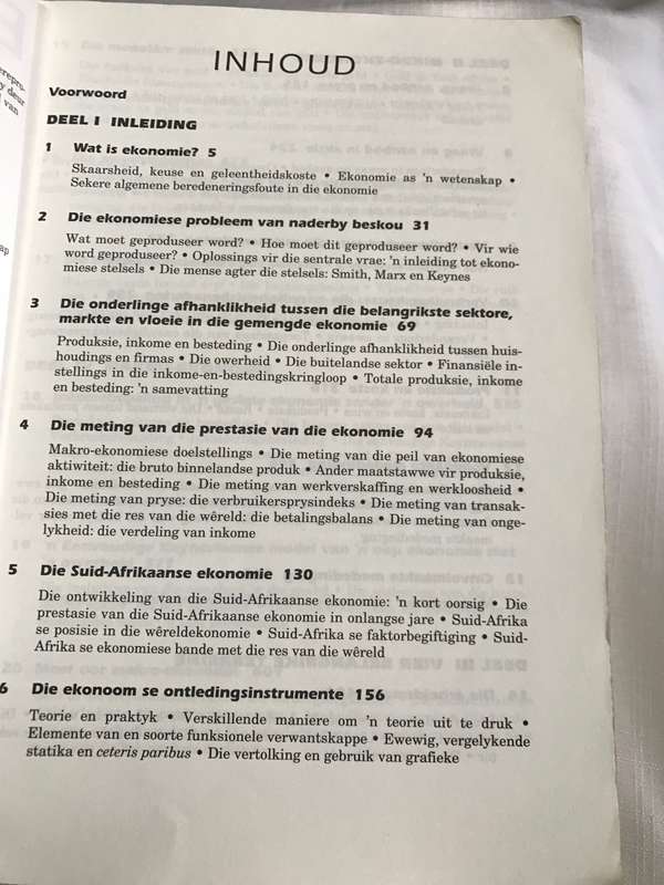 Ekonomie vir Suid-Afrikaanse studente Philip Mohr, Louis Fourie