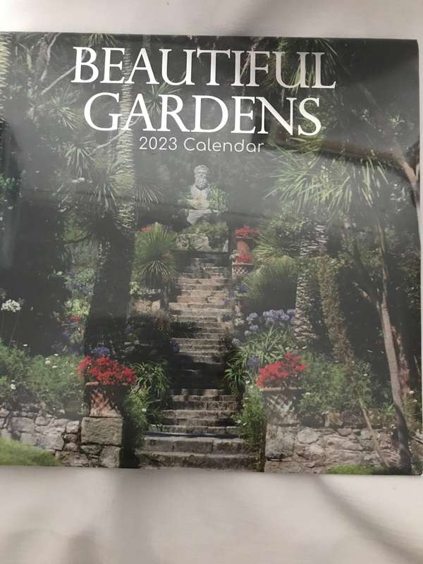 Beautiful Gardens 2023 Calendar Sealed new