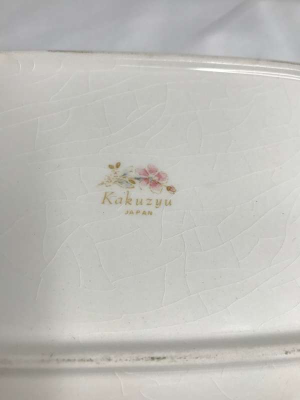 Serving Bowl Chelsea Fine Ceramic Rectangular Serving Dish pink floral Kakuzyu Japan