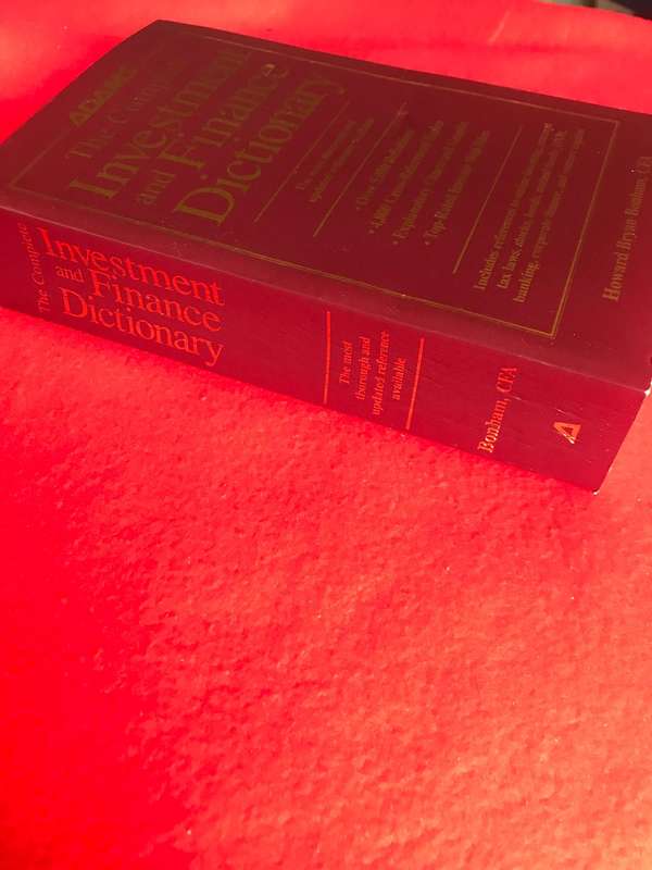 The Complete Investment and Finance Dictionary - Softcover Bonham, Howard Bryan