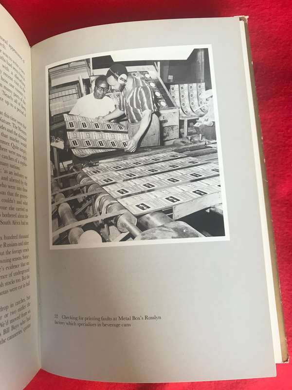 Metal Boxers 1933 to 1983 Author: Hocking, Anthony