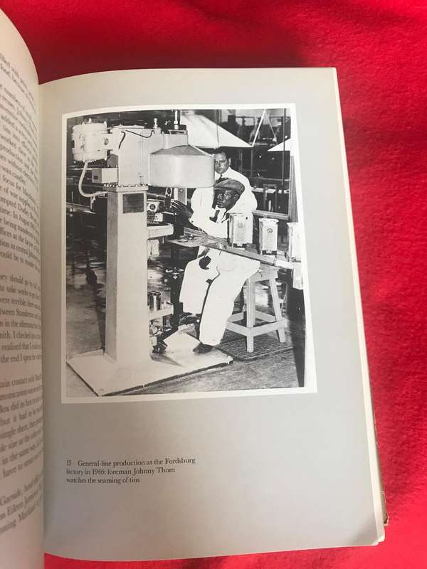 Metal Boxers 1933 to 1983 Author: Hocking, Anthony