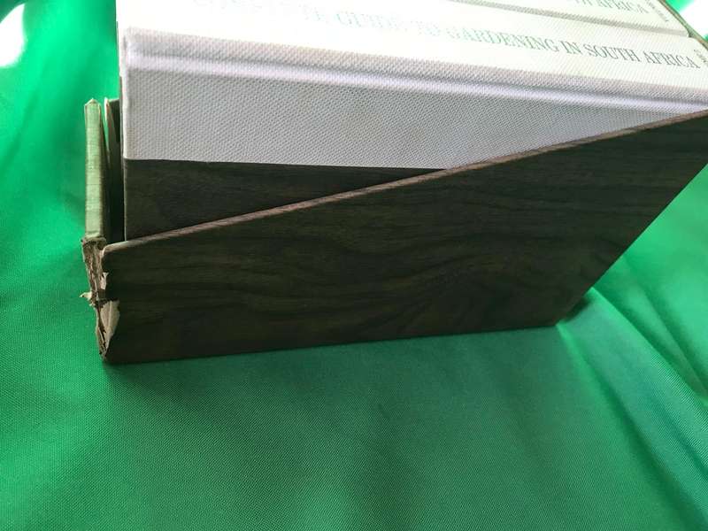 Complete Guide to Gardening in South-Africa volume 1 & 2