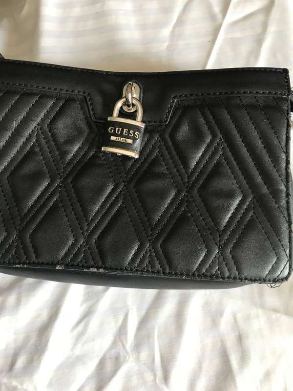 Guess bag beautiful lock decor used second hand