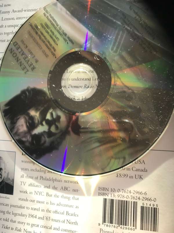Lennon Revealed include DVD the last filmed interview with Lennon & McCartney by Larry Kane