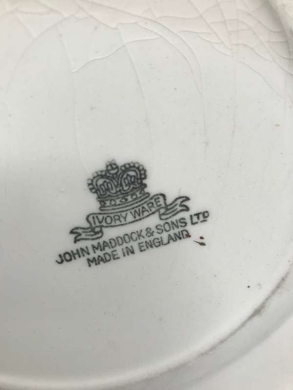 Robyn Hood wins silver arrow Ivory ware plate made Jon Maddock and sons