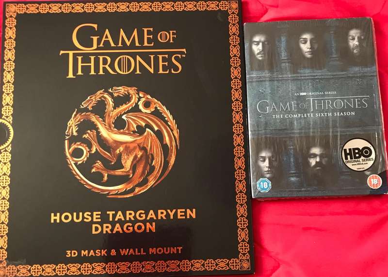 Game of Thrones House Targaryen Dragon 3D Mask & Wall Mount + Complete 6th Season DVD