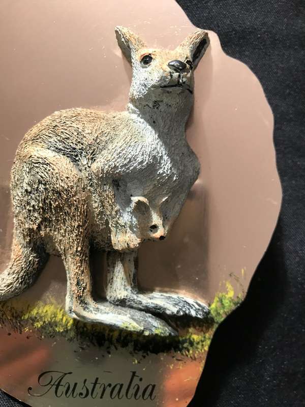 Australia Souvenir lot of 3 (puzzle and clock and koala )