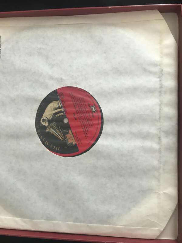 Mimi 2 LP inside box