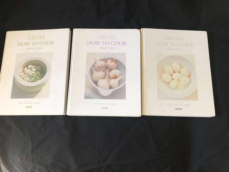 Delias How to cook Book 1,2,3