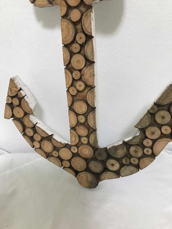 Wall Mounted Handcrafted Premium Sliced Wooden Log Anchor
