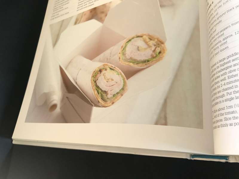 Family kitchen cookbook over 700 recipes By Caroline Bretherton