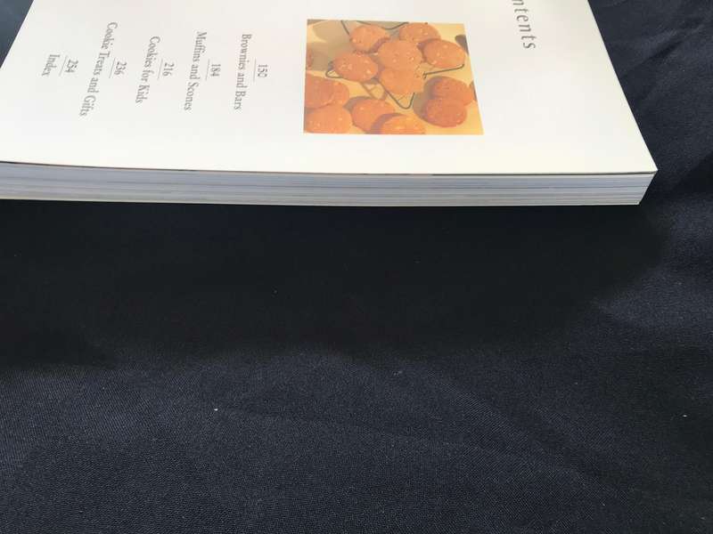 The Great Big Cookie Book: Over 200 Recipes for Cookies, Brownies, Scones, Bars and Biscuit hardcove