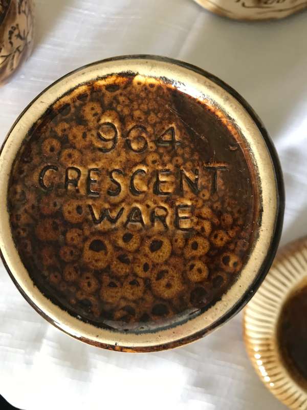 CRESCENT WARE CERAMIC 8 PIECE SET 964 AFRICAN SAFARI PRINT