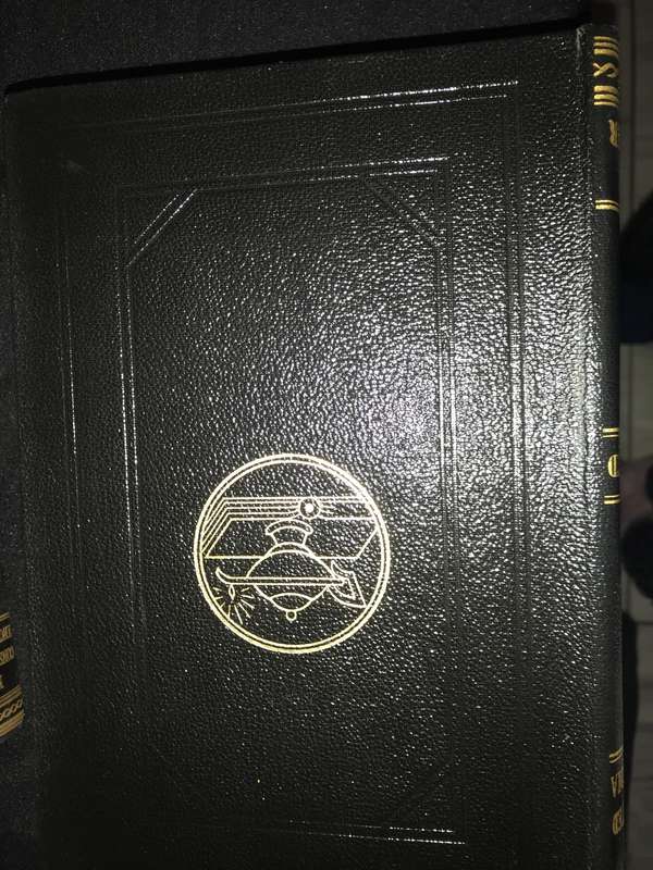 Full set of 10 volumes - Consolidated encyclopedia refere