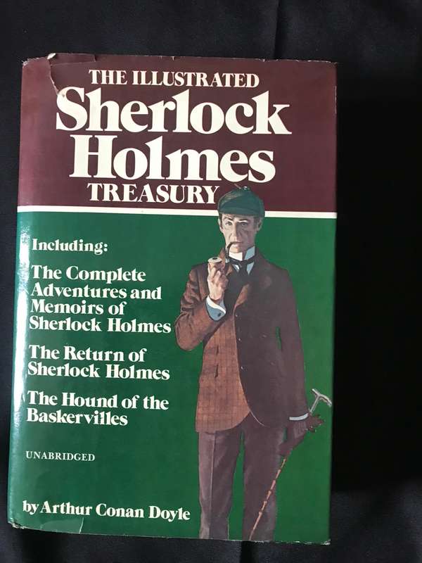 The Illustrated Sherlock Holmes Treasury by Arthur Conan Doyle
