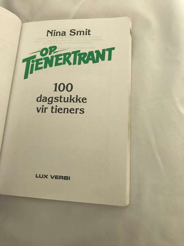 Tienertrant Nina Smit 100 dagstukkies vir tieners