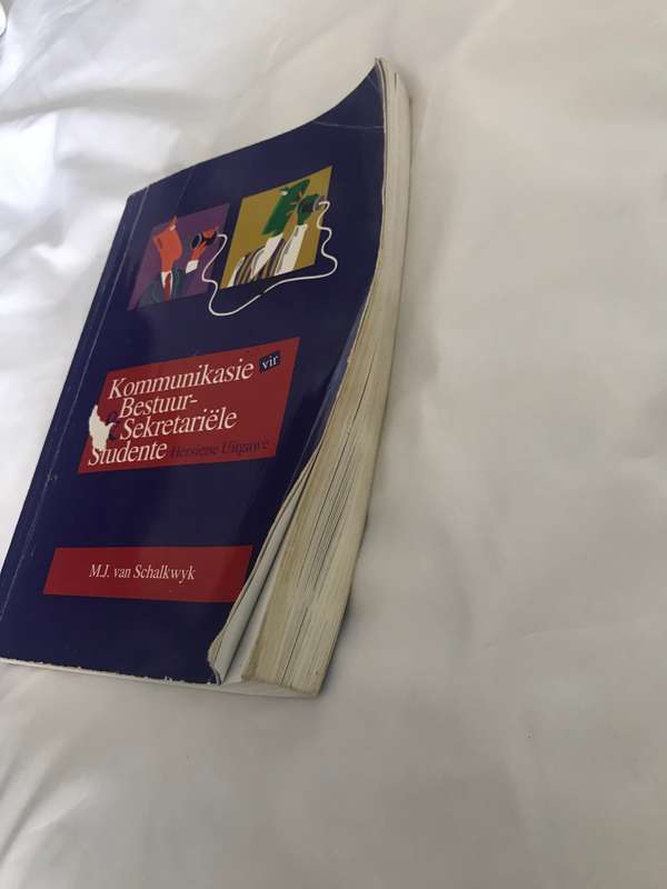 Kommunikasie vir Bestuur & Sekretariele studente M.J. van Schalkwyk