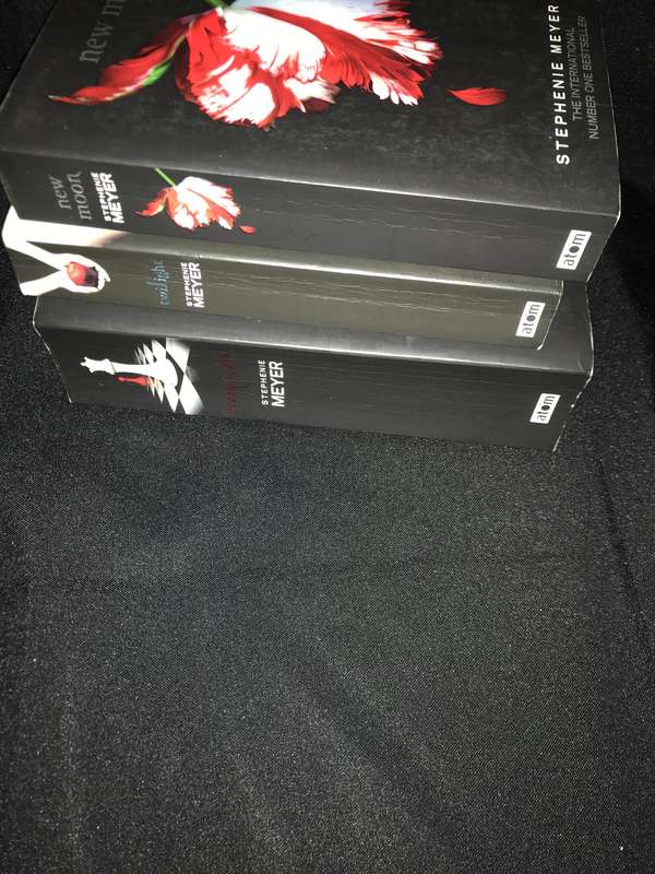 Stephanie Meyer Lot 3 books