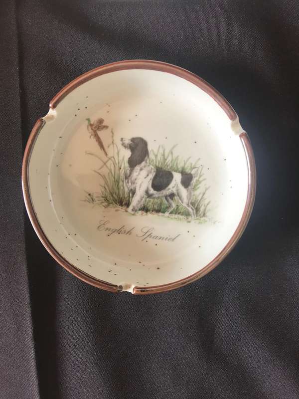 collectible plate London souvenir porcelain Lambert of London decoration and English spaniel ashtray