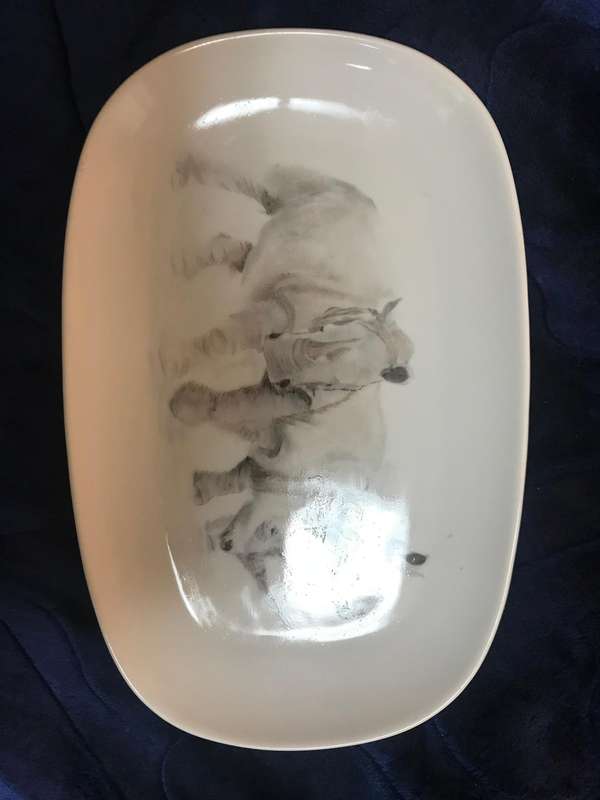 Rhino family hand painted plate  96 Royal Porcelain Kingdom of Thailand