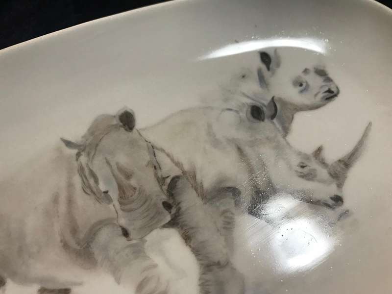 Rhino family hand painted plate  96 Royal Porcelain Kingdom of Thailand