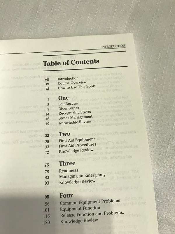 Rescue Diver Manual PADI