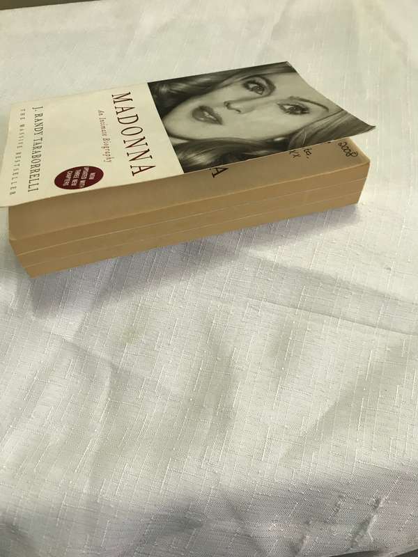 Madonna Intimate Biography