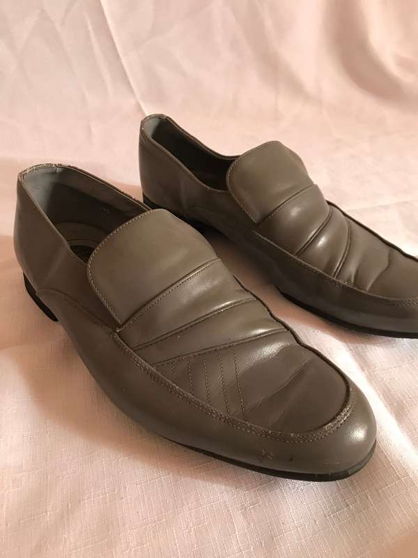 Jordan Shoes Mens Grey Leather size 9 heels replaced second hand