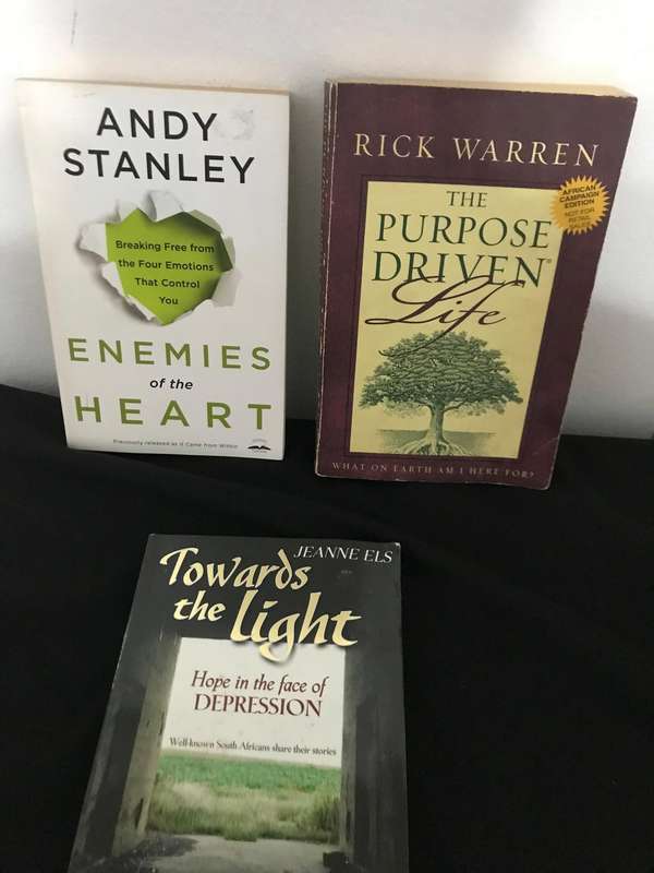 Christian books lot 3