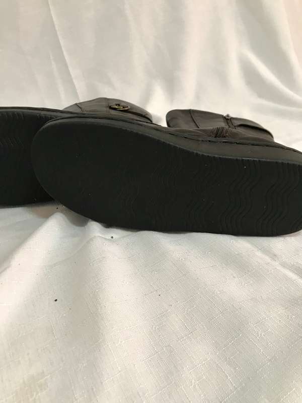 Boots Female Brow Leather size 8