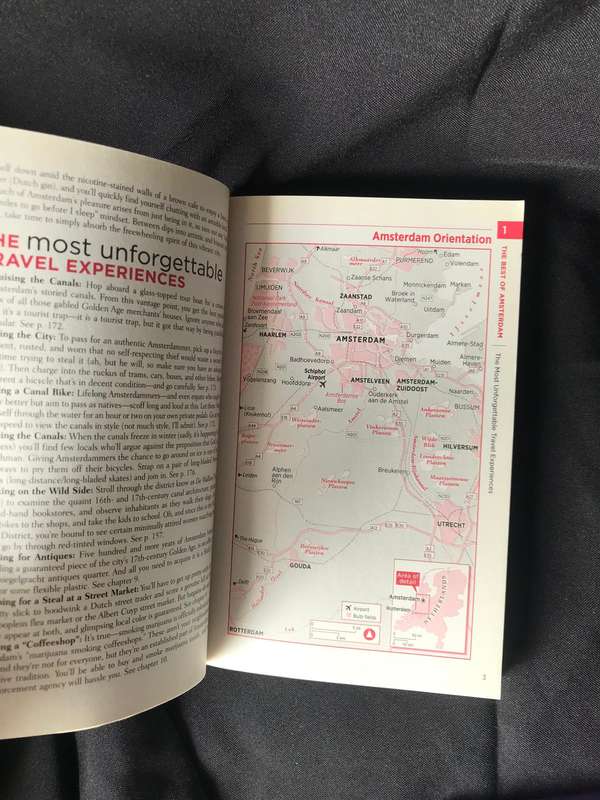 Traveling guides lot 3