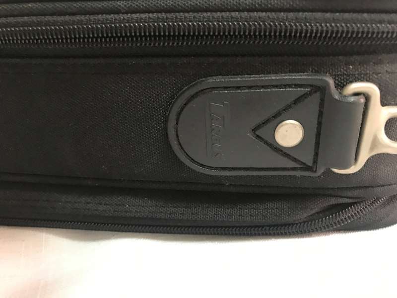 TARGUS Black Heavy Duty Laptop Bag Travel Briefcase