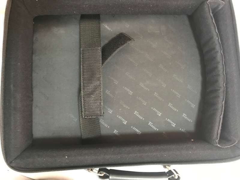 TARGUS Black Heavy Duty Laptop Bag Travel Briefcase