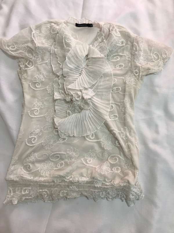Top size 34 Truworth
