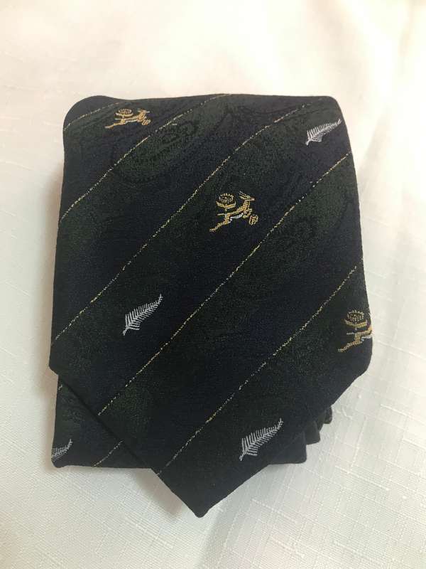 Springbok Mens Tie Comme Soie hand made Collectable for display