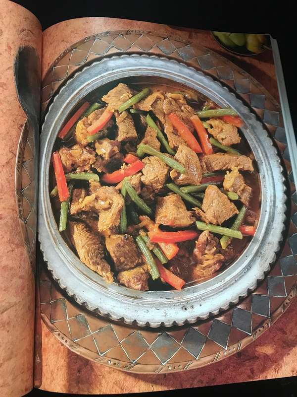 Best-Ever Curry Cookbook over 150 great curries from India and Asia by Mridula Baljekar