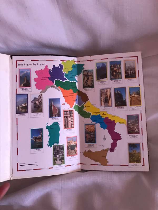 Italy Eyewitness travel guides