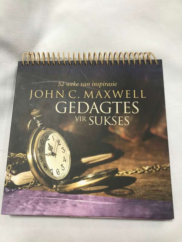 Gedagtes vir sukses (Afrikaans, Spiral bound) place on desk