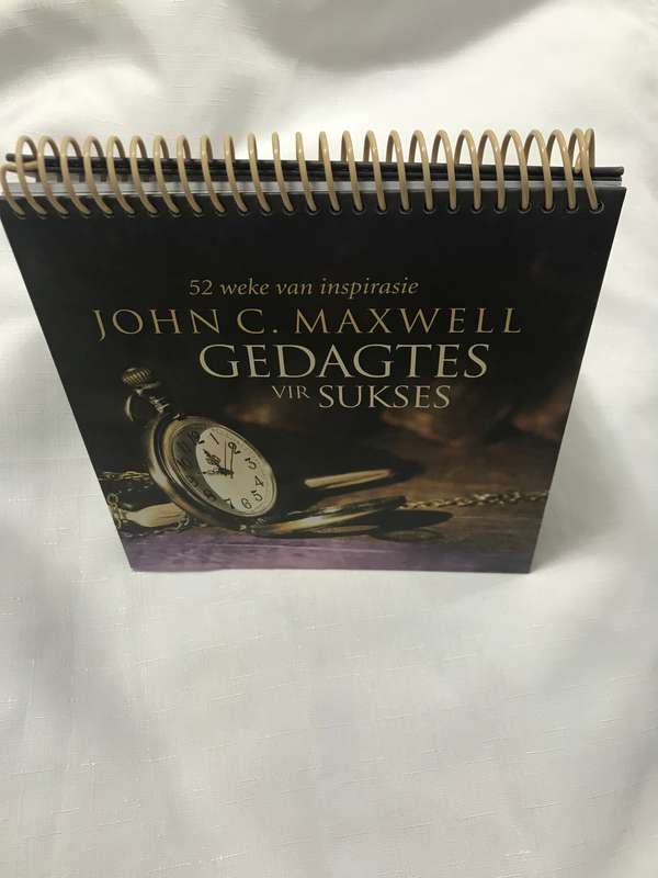 Gedagtes vir sukses (Afrikaans, Spiral bound) place on desk