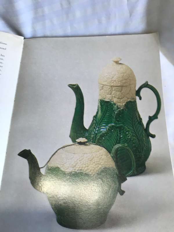 The Story of Wedgwood by Alison Kelly