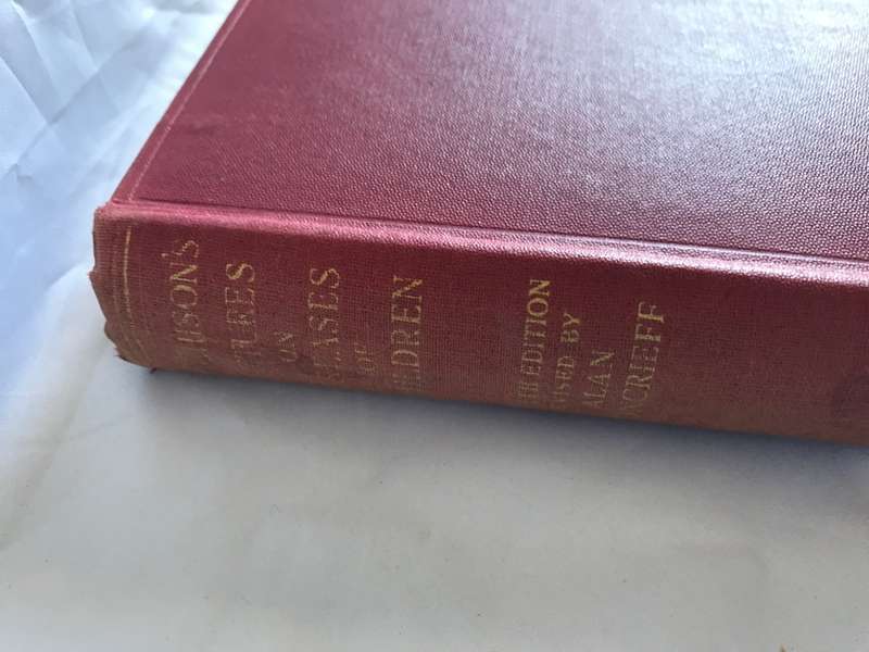 Lectures onn Diseases of Children 8th edition 1940
