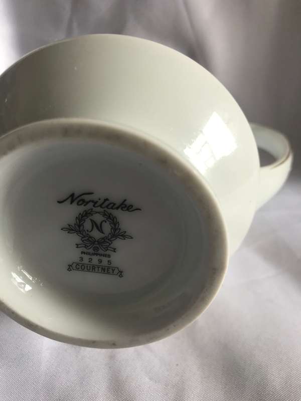 Noritake milk jar 3295