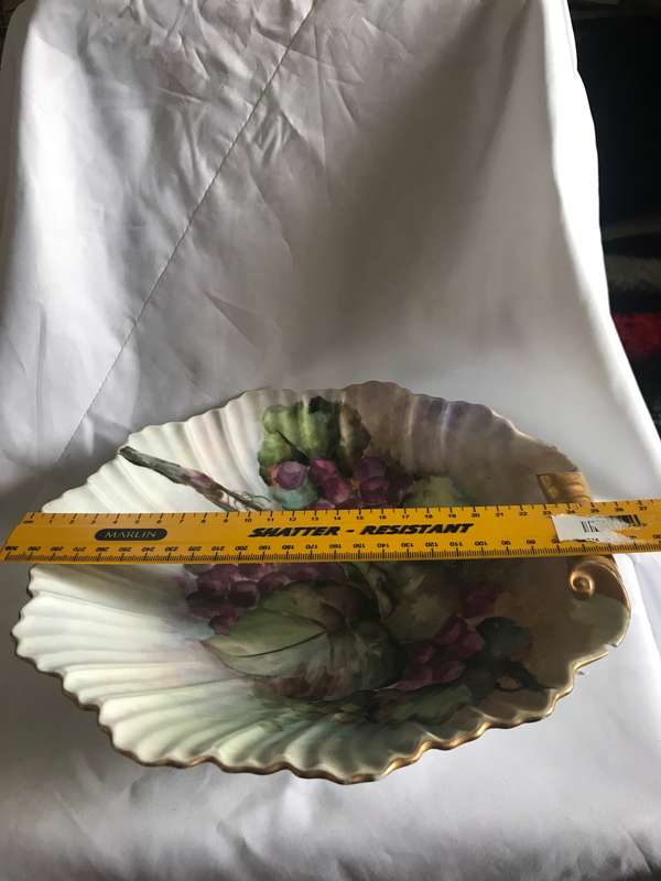 Royal Rudolstadt Prussia Antique 1919 engraved at back of bowl Hand Painted with gold rim