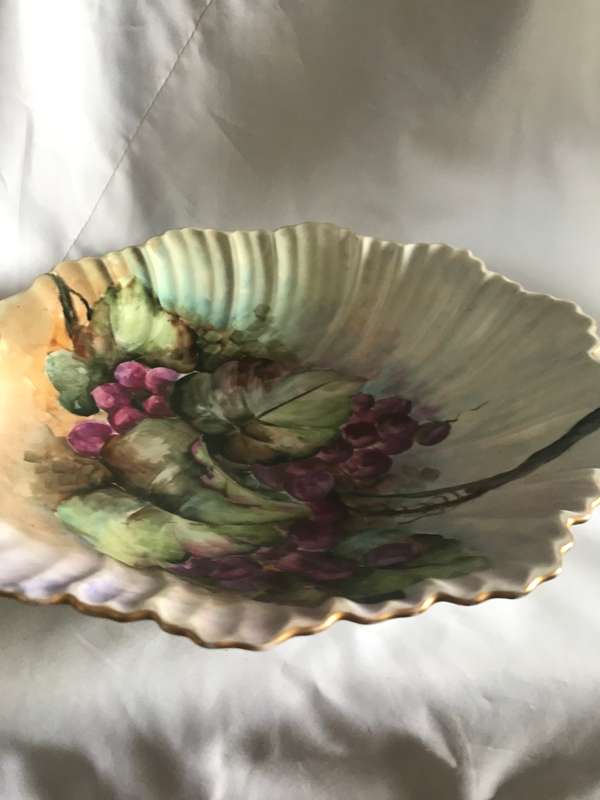 Royal Rudolstadt Prussia Antique 1919 engraved at back of bowl Hand Painted with gold rim