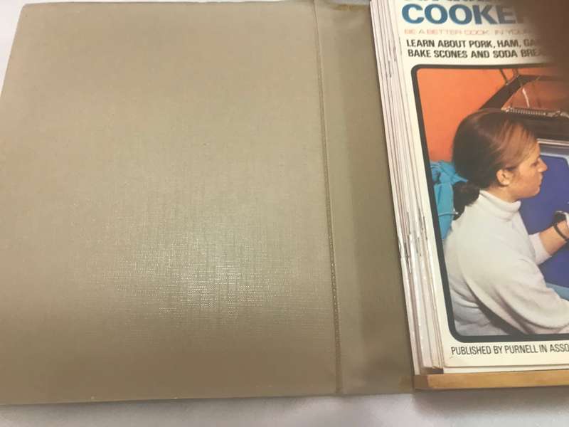 Purnell's Cordon Bleu Cookery Course Magazine Brown leather case Excellent condition nr19-36